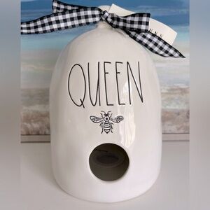 Rae Dunn QUEEN Bee Birdhouse 🐝